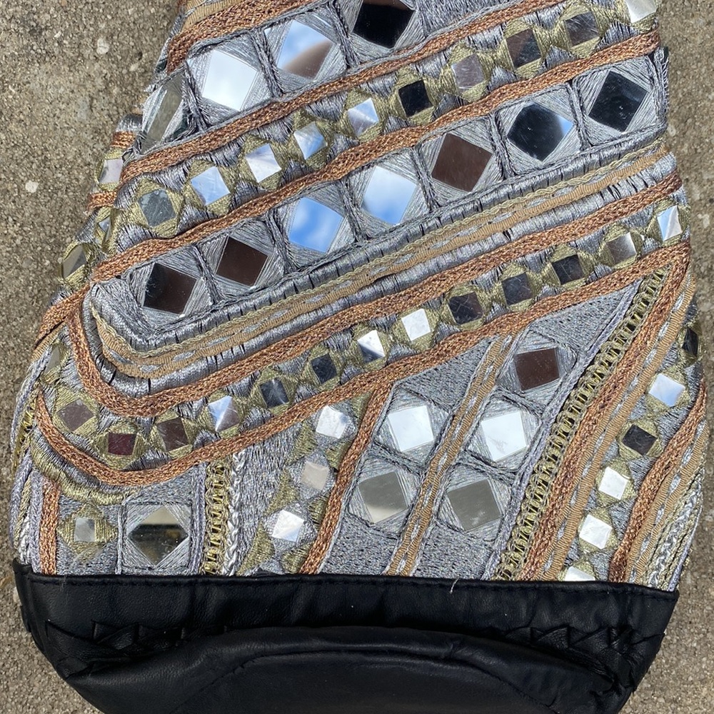 Stylish Black and Silver Women's Bag - Picture 2 of 4